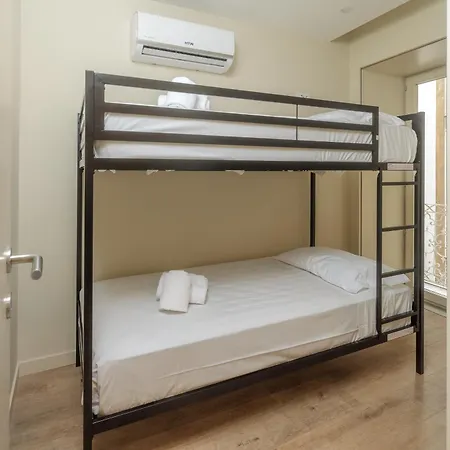 アパート Urban Tales Iii *