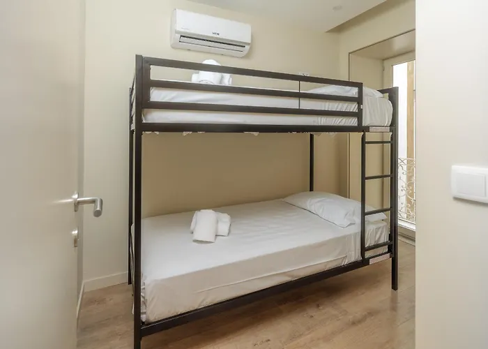 Apartment Urban Tales Iii *